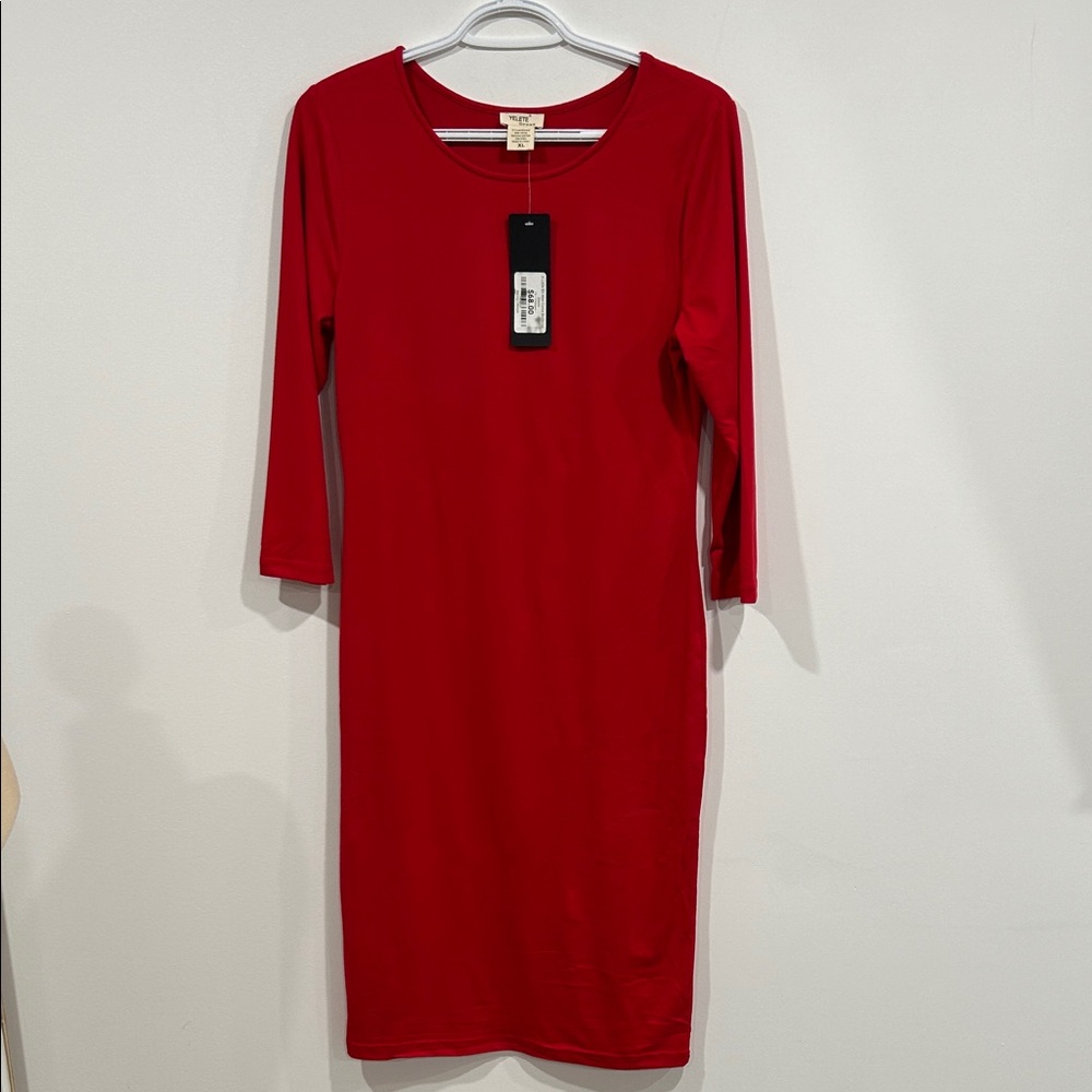 NWT Yelete A Little Bit Alex Curve Bodycan Vibrant Red 3/4 Sleeve Dress